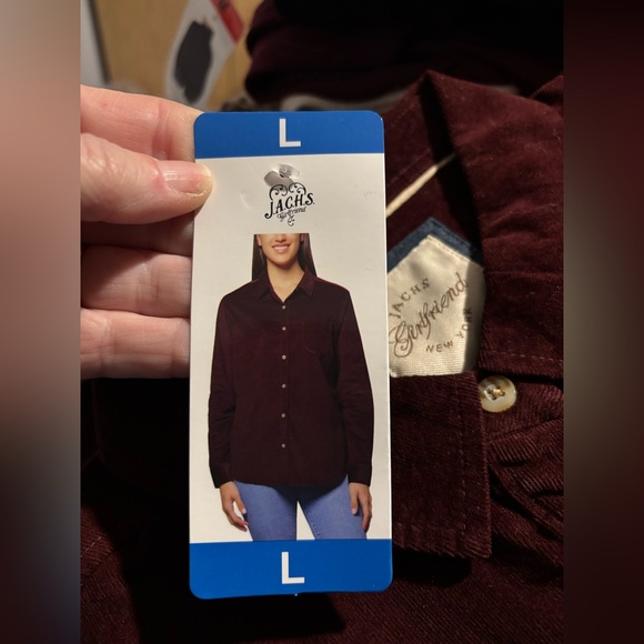 Jachs women’s Deep Burgundy Button Down Shirt - Picture 5 of 5